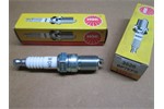 NGK SVJEĆICA PEUGEOT 205, RENAULT, 3526