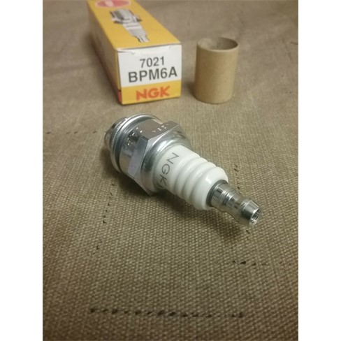 NGK SVJEĆICA AGRO MOTORKA, 7021